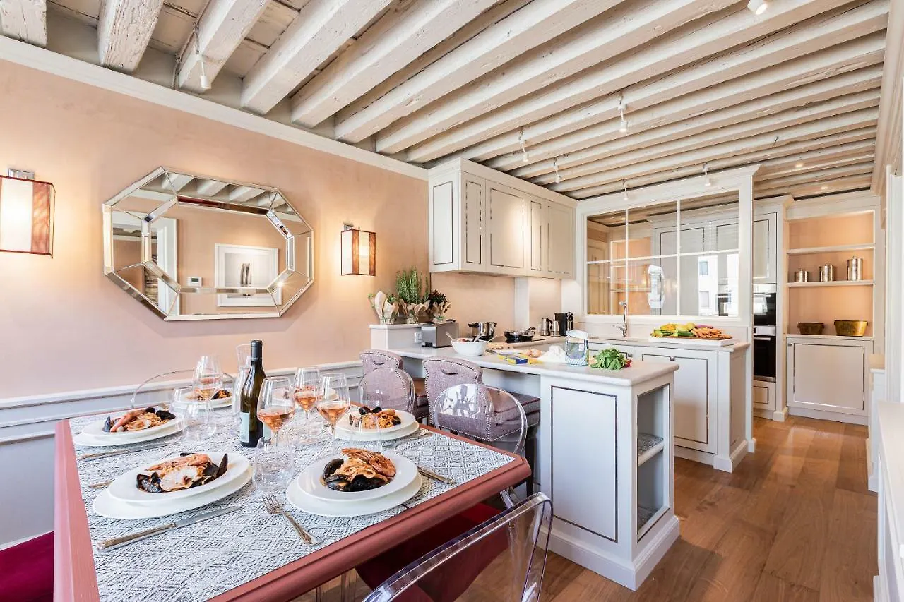 La Dimora Di San Maurizio 1- Dimora Italia - Apartment Venice
