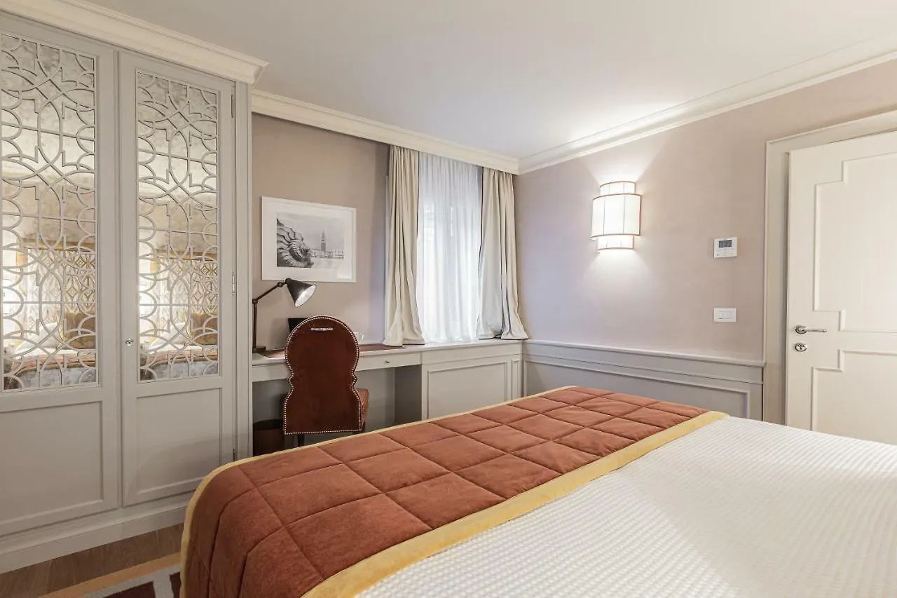 La Dimora Di San Maurizio 1- Dimora Italia - Apartment Venice